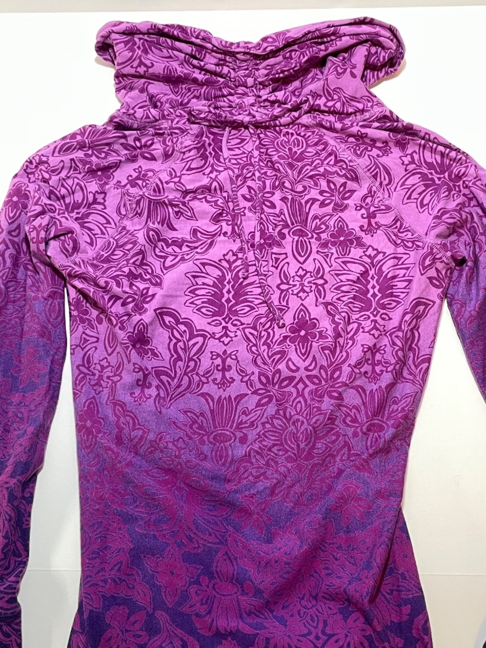 Athleta Purple Floral Long Sleeve Top Size M - Picture 2 of 12